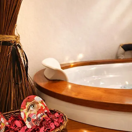 Belvedere Sul Golfo, D&d Deluxe, Near Lerici And Cinque Terre Jacuzzi Seaview Ac La Spezia