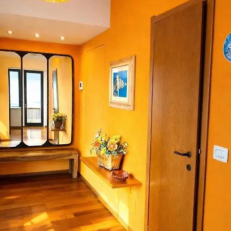 Belvedere Sul Golfo, D&d Deluxe, Near Lerici&cinque Terre Jacuzzi Seaview Ac Casa vacanze *
